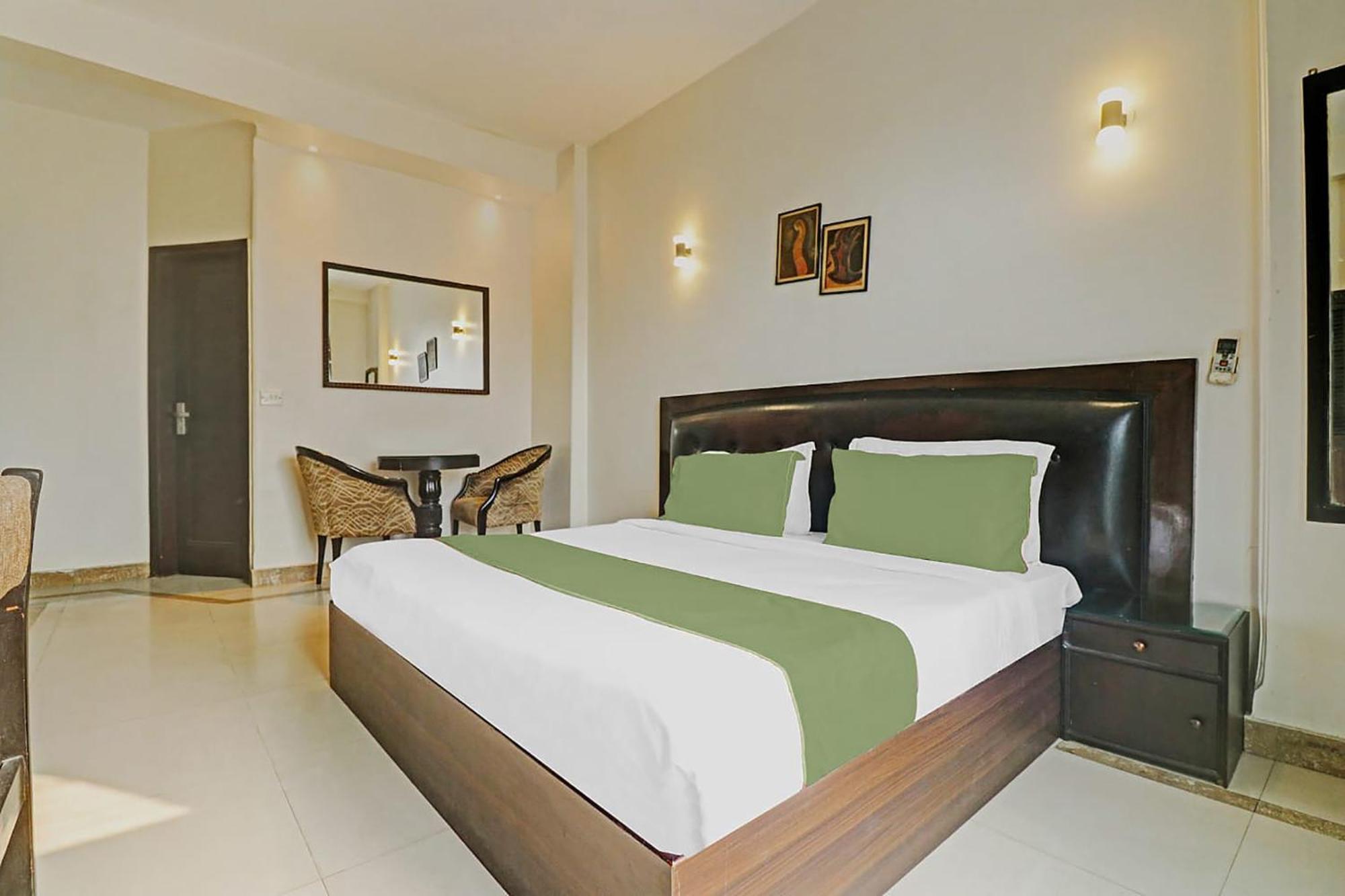 Fabexpress Lloyd House Hotel New Delhi Luaran gambar