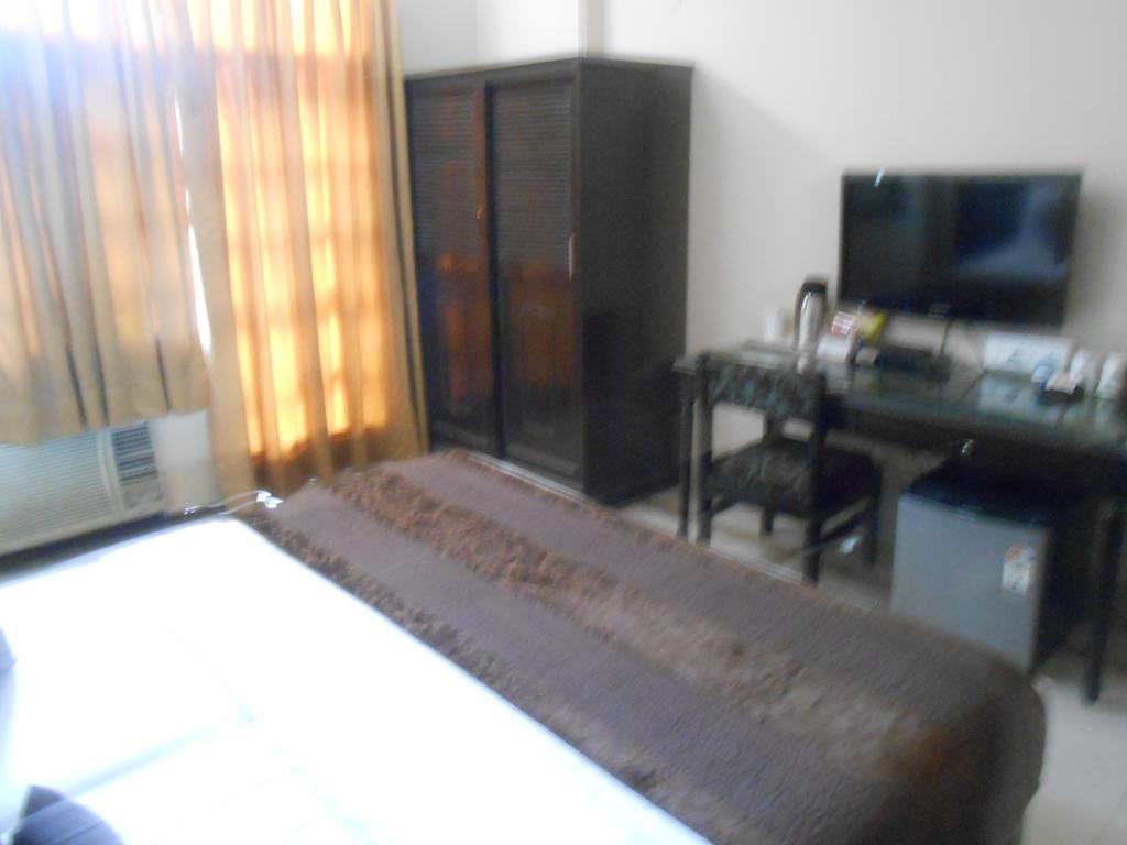 Fabexpress Lloyd House Hotel New Delhi Luaran gambar