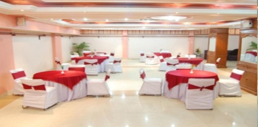 Fabexpress Lloyd House Hotel New Delhi Luaran gambar