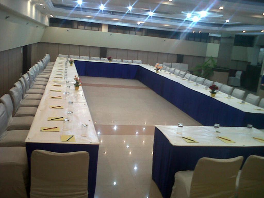 Fabexpress Lloyd House Hotel New Delhi Luaran gambar