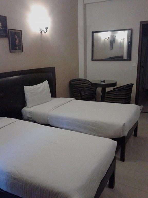 Fabexpress Lloyd House Hotel New Delhi Luaran gambar