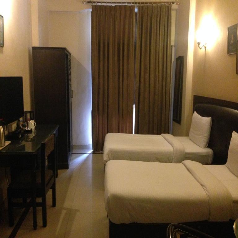 Fabexpress Lloyd House Hotel New Delhi Luaran gambar