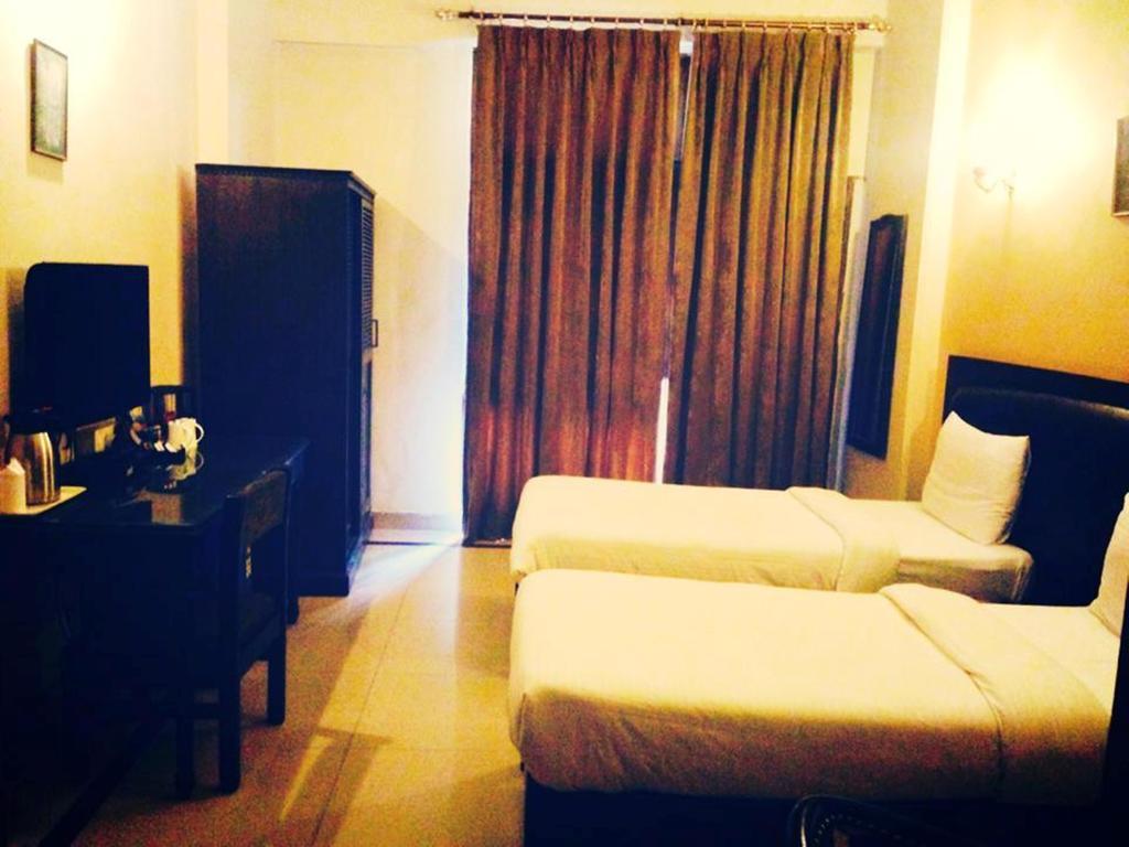 Fabexpress Lloyd House Hotel New Delhi Luaran gambar